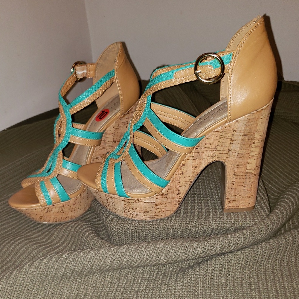 BCBG Sanford Platform Sandal